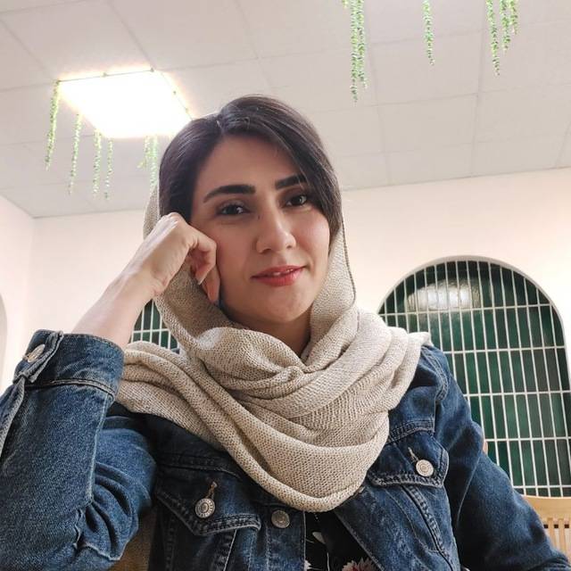 نگار رستمی